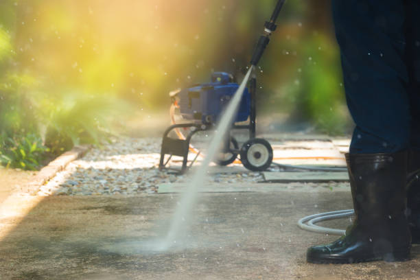 Best Pool Deck Cleaning  in Thomasboro, IL